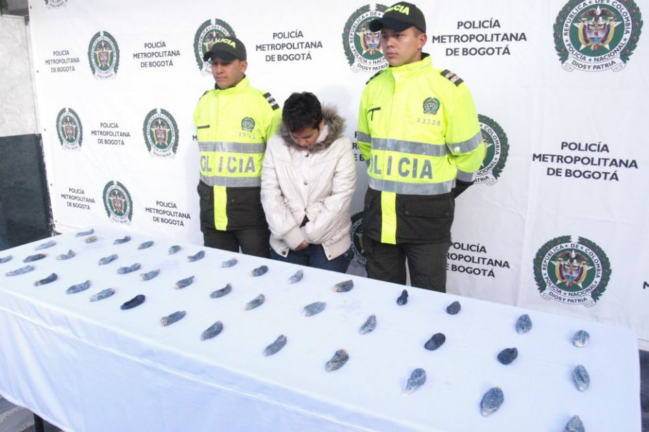 Capturan a mujer con 41 cápsulas de cocaína en aeropuerto El Dorado