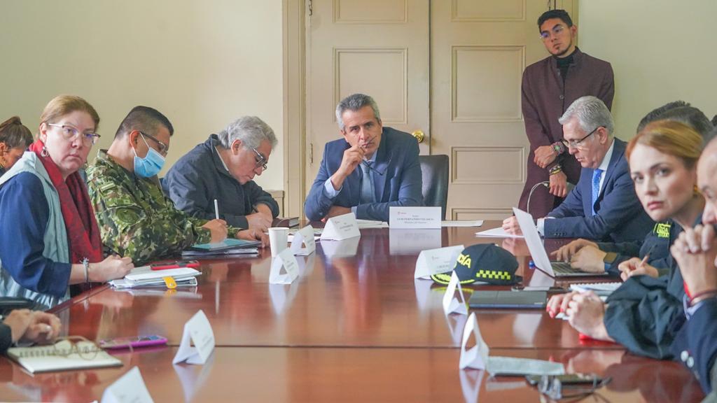 Mininterior se reunió con oposición para estudiar seguridad de elecciones locales
