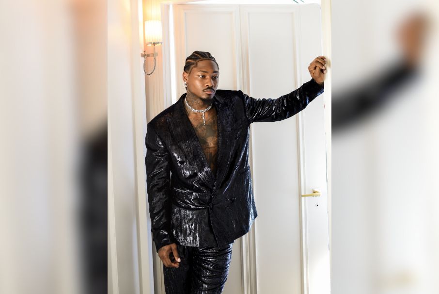 Stefon Diggs en la Met Gala 2024