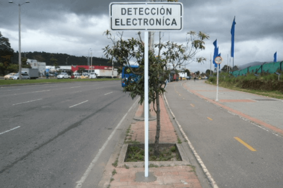 El anuncio se hace luego de haber cumplido con la pedagogía necesaria para que los bogotanos conocieran el lugar exacto en el que se encuentran estos dispositivos. / Archivo El Espectador