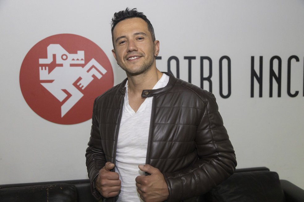 Giancarlo Mendoza Perfectos desconocidos 100 Funciones