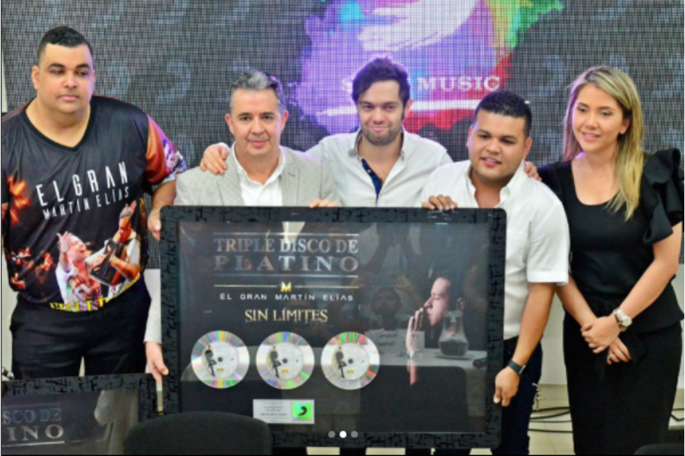 Con 60 mil copias vendidas, Martín Elías logra triple Disco de Platino