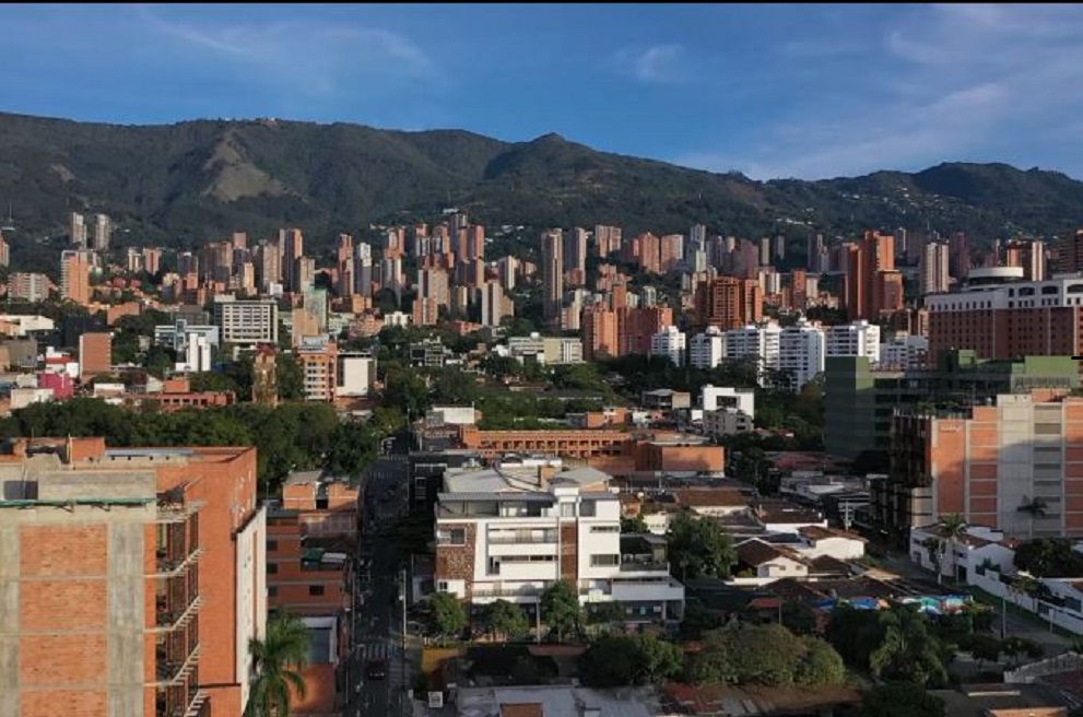 Medellín: no habrá toque de queda nocturno, pero sí ley seca el fin de semana