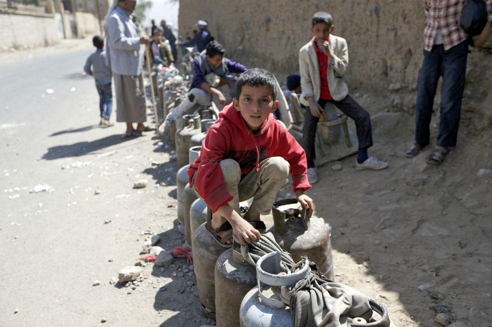 Cólera, insurgentes y bloqueo: los ingredientes de la crisis humanitaria en Yemen