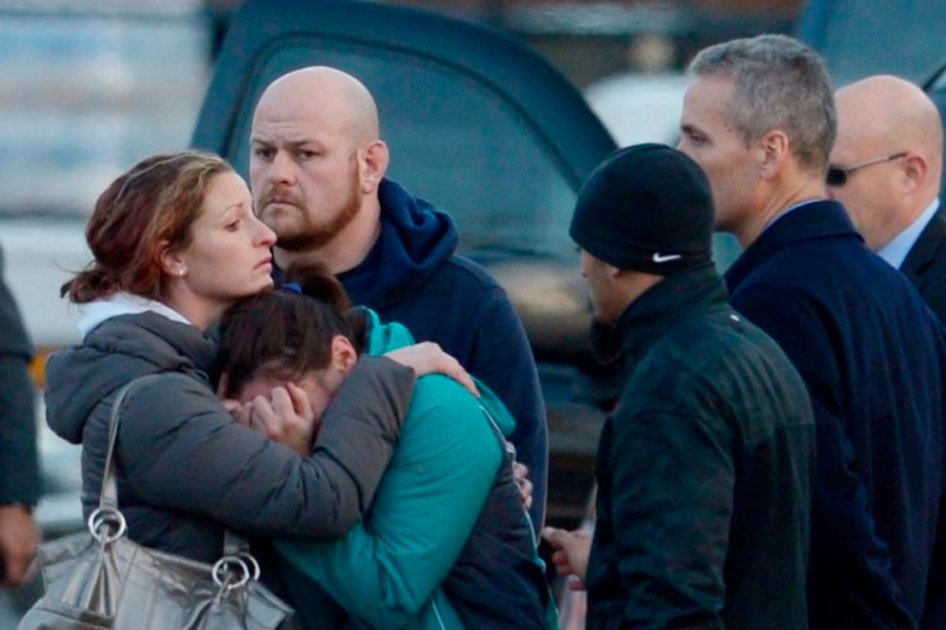 Revelan arsenal hallado en casa de autor de matanza de Newtown