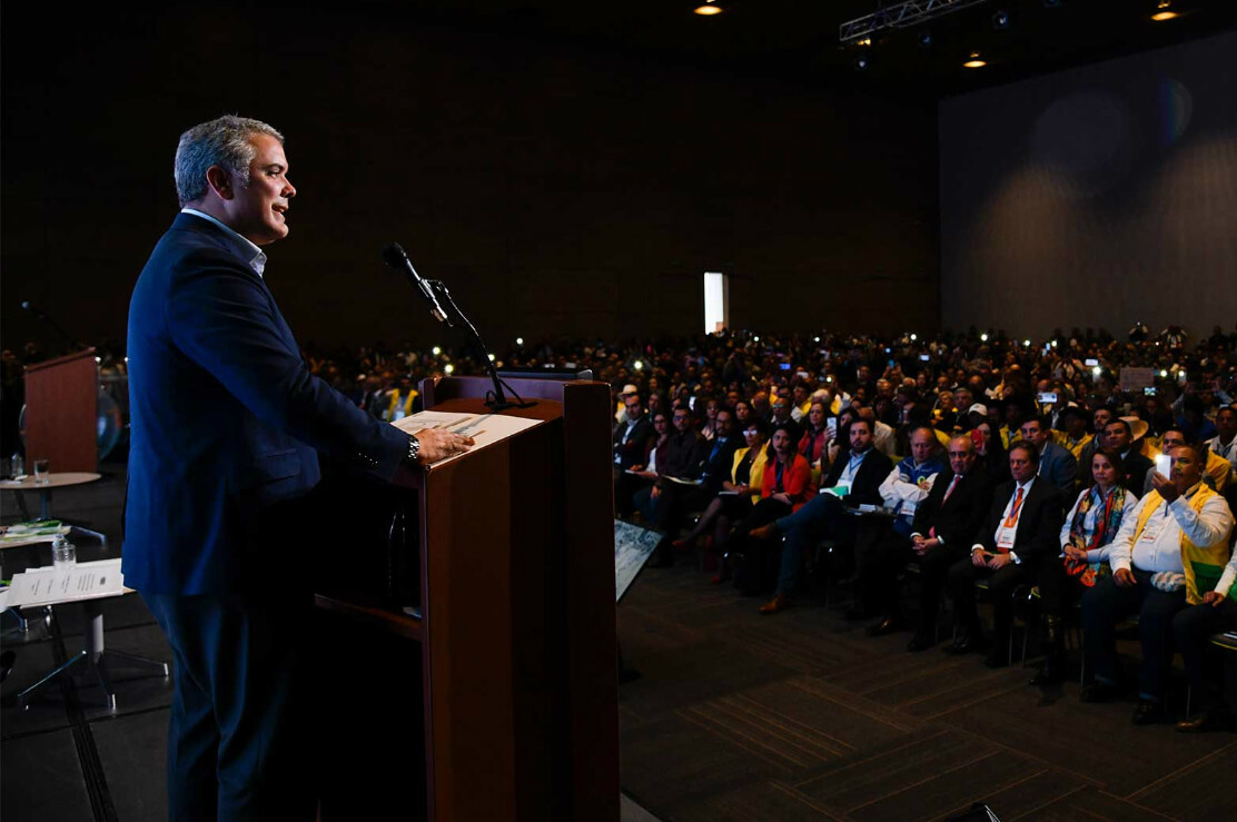 “Nosotros les rendimos cuentas a los colombianos”: Duque a Trump