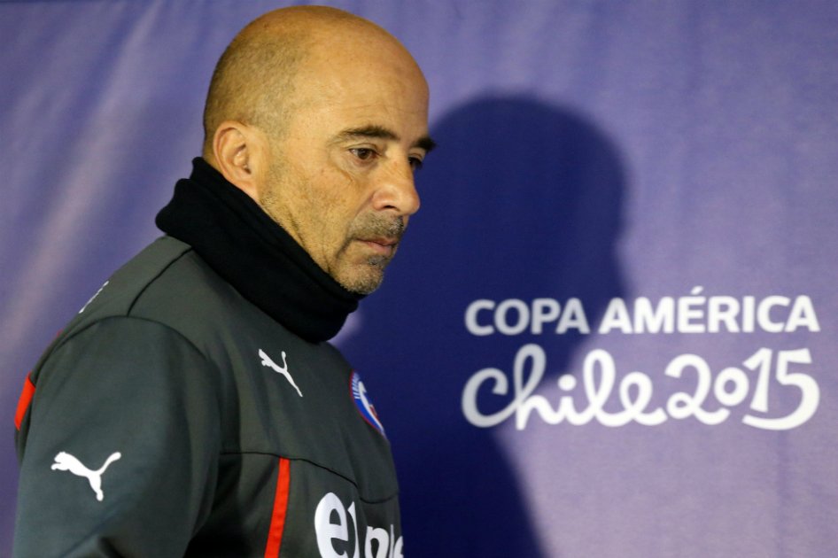 Sampaoli afirma que sanción a Jara crea un mal precedente para la Conmebol