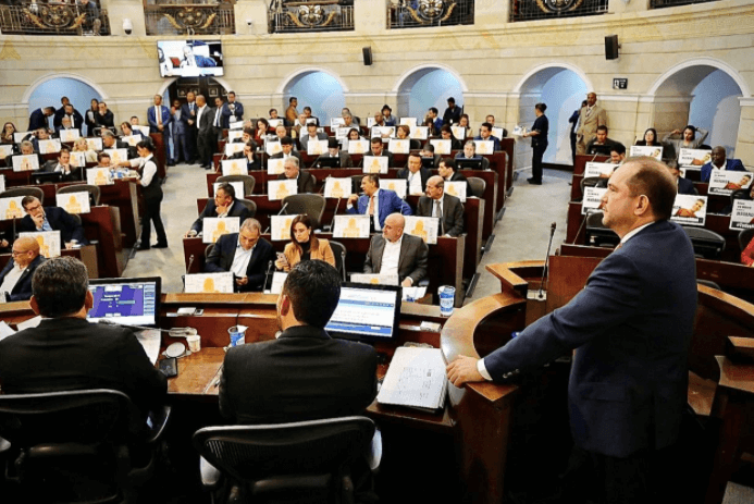 Senado está listo para sesiones informales virtuales: Lidio García
