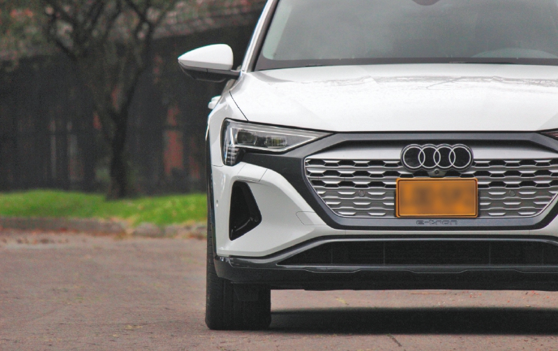 Audi Q8 e-Tron 55.