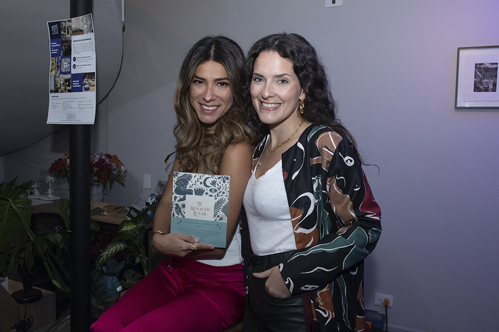 Lanzamiento del libro ‘Tu renacer lunar’ de Natalia Suárez