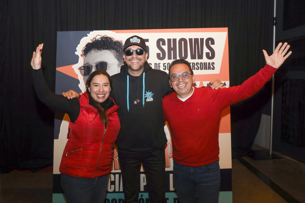 Viviana Rozo, Andres Cepeda y Pablo Andres Cardenas Andres Cepeda Dek Tour