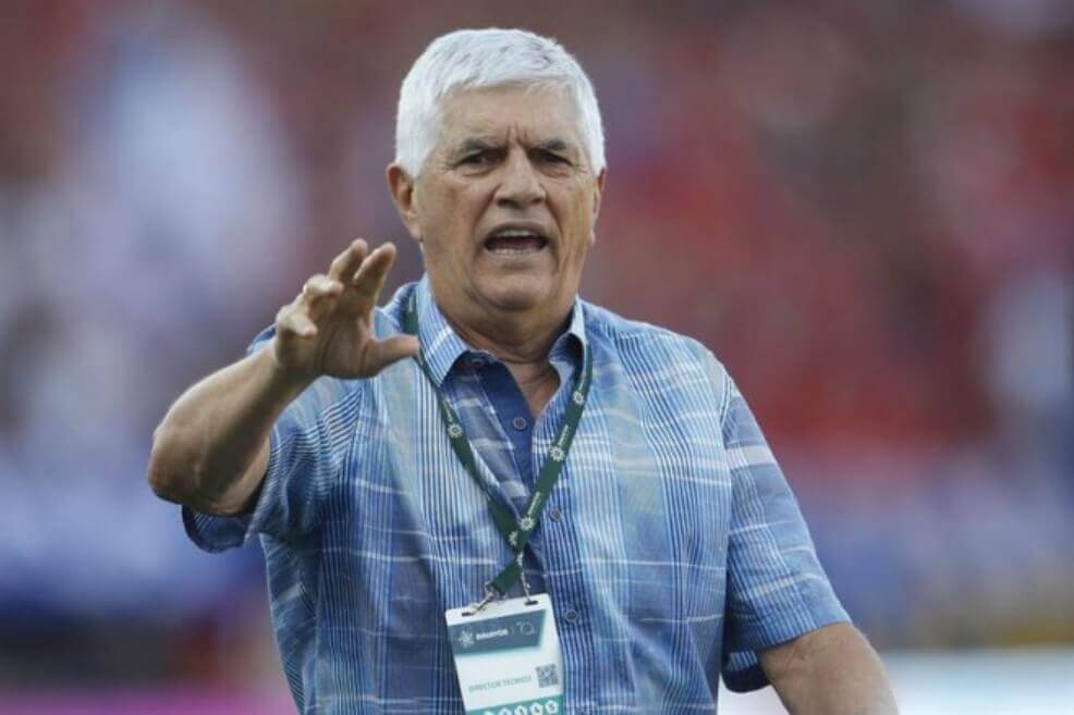 Julio Comesaña presentó su renuncia a Colón de Santa Fe