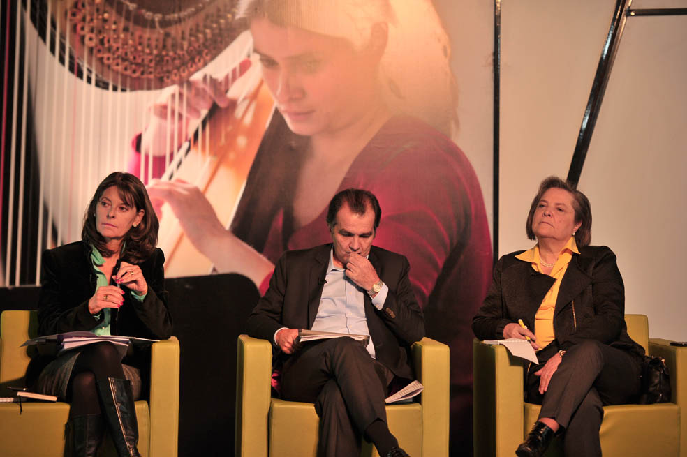 Educación, tema de campaña