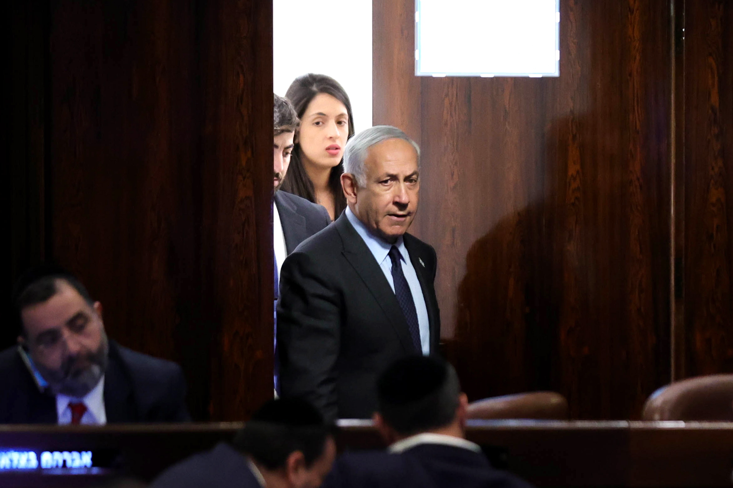 Israel retrasa la reforma judicial en medio de la presión popular y del Gobierno