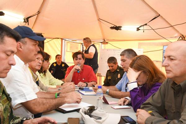 Fiscalía investigará denuncias por «falsos deportados» en crisis fronteriza