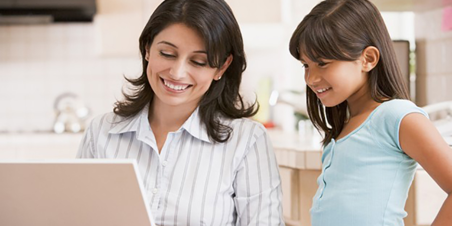 Protege a tus hijos mientras navegan en internet