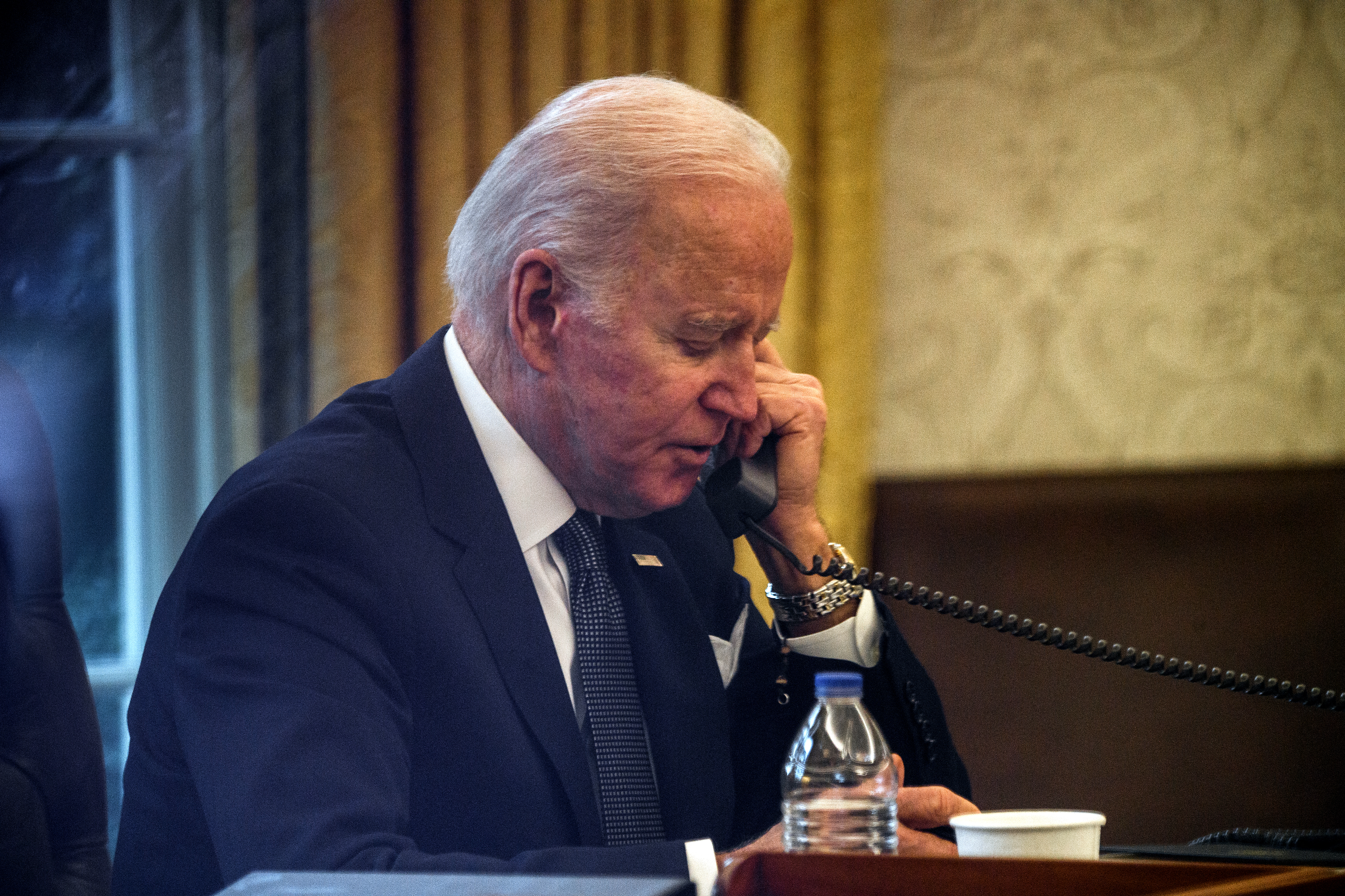 Biden perdió la calma en llamada con Zelenski, ¿qué se dijeron?
