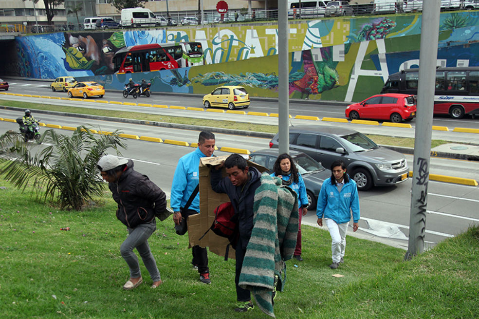 Así transcurre en Bogotá traslado voluntario de habitantes de calle a hogares de paso