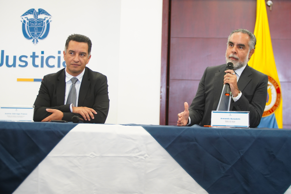 Gobierno radica proyecto de ley para penalizar el tráfico ilegal de fentanilo en Colombia