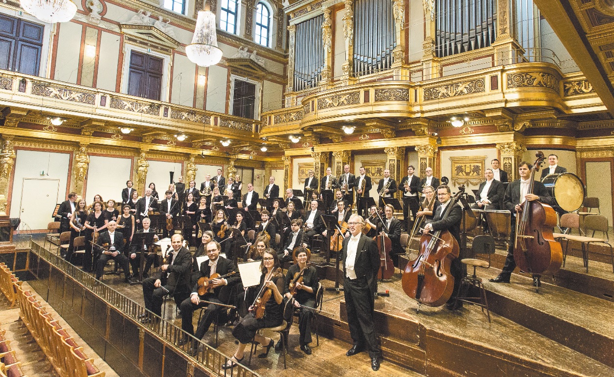Martin Haselböck dirige en Bogotá  la Orchester Wiener Akademie