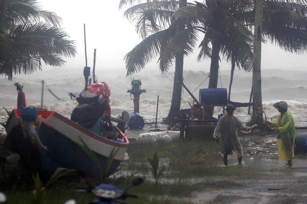 En imágenes: así se vivió Pabuk, la nueva tormenta que llegó a Tailandia