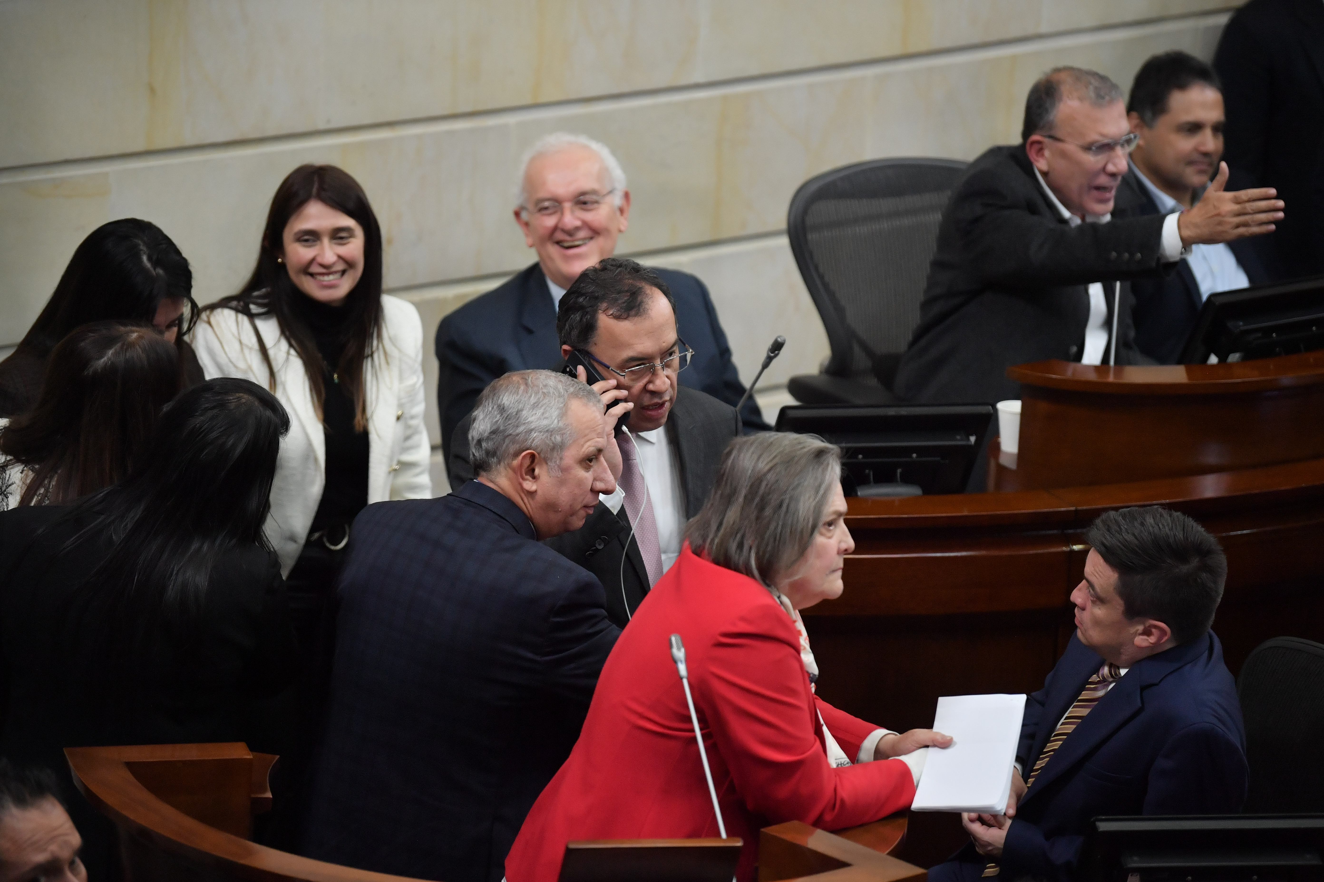 Balance legislativo: Un Congreso disciplinado, bancadas desorganizadas