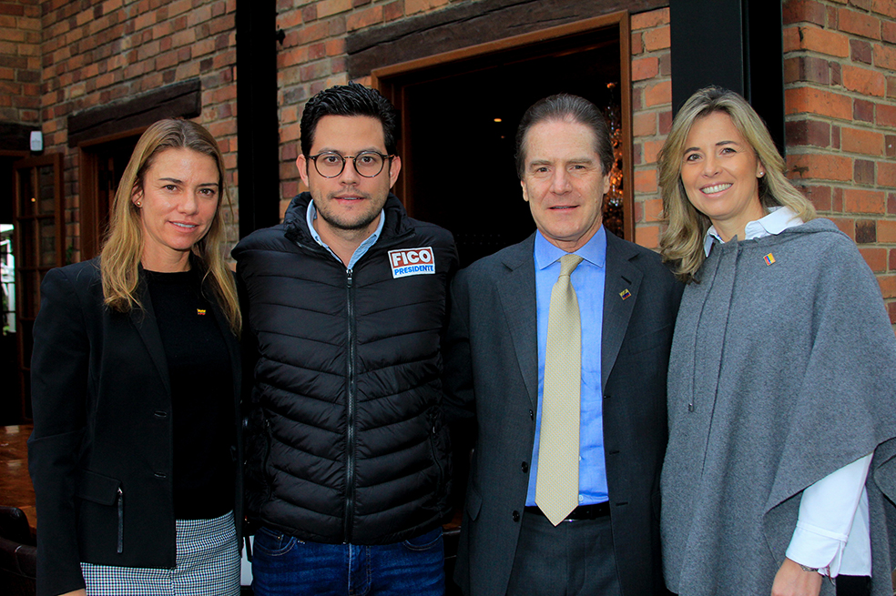 Un almuerzo con Mario Hernández