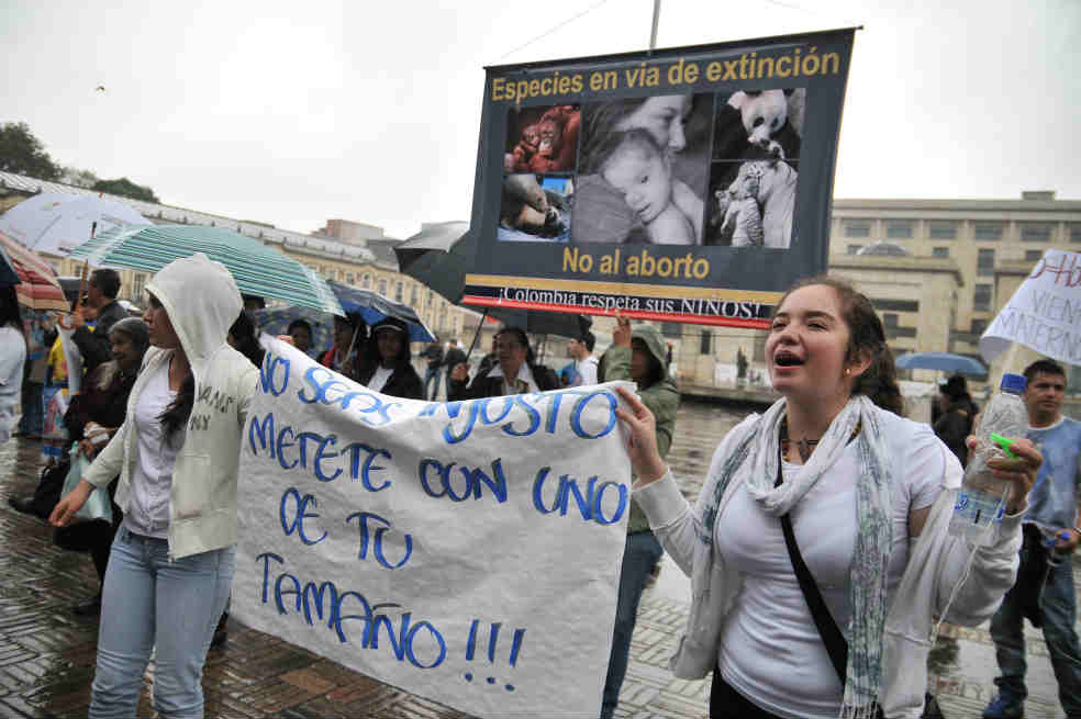 Iglesia emprende cruzada contra pastillas abortivas