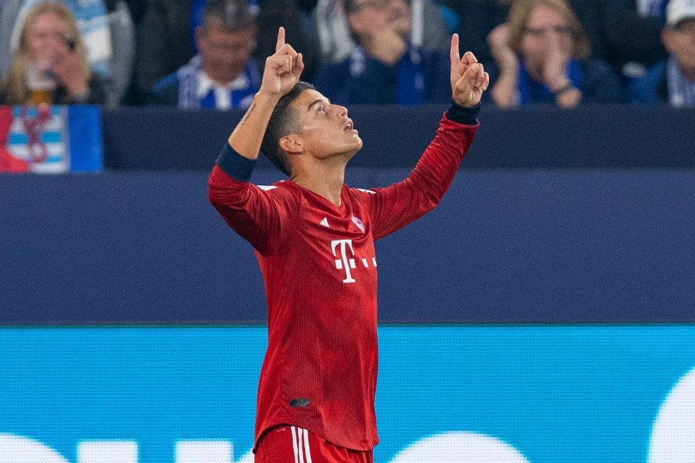Con gol de James Rodríguez, Bayern Múnich le ganó 2-0 al Schalke
