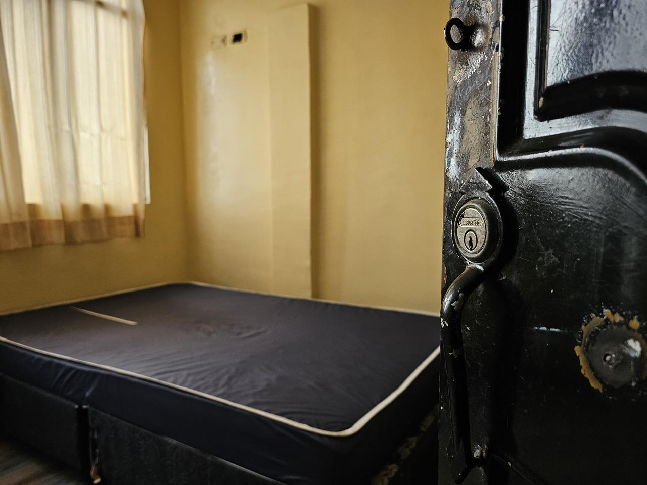 Imágenes del motel del Tren de Aragua en donde se cometieron actos de tortura y otras acciones delictivas.