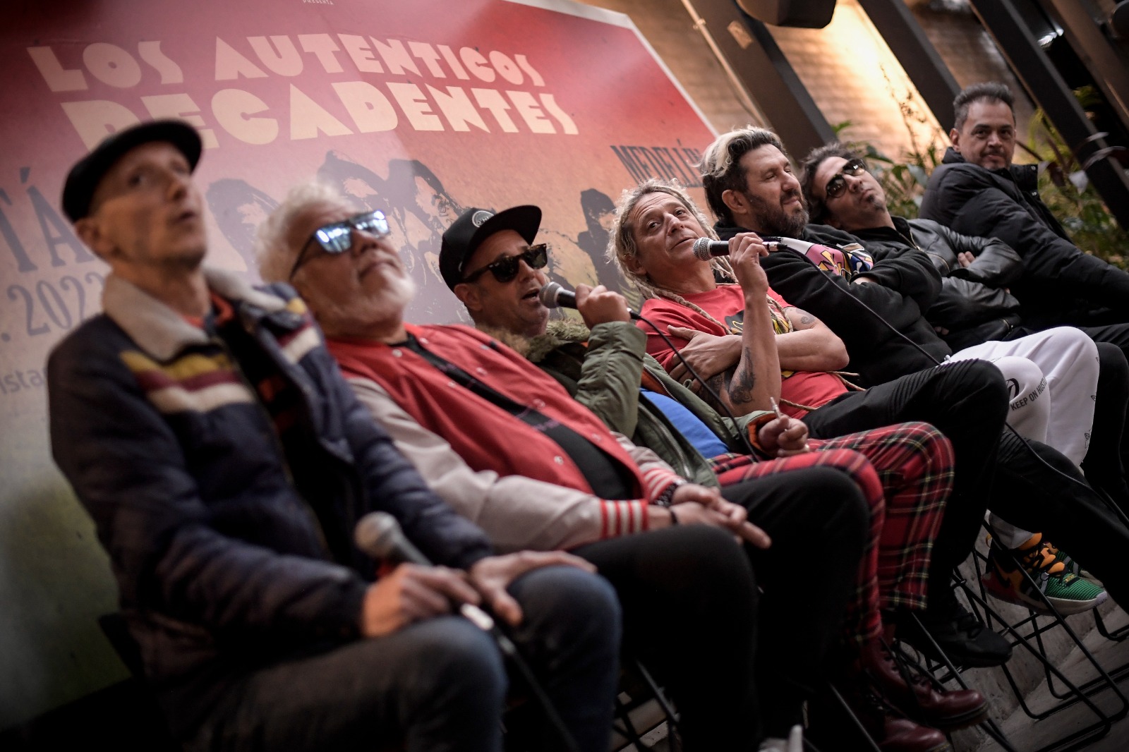 Los Auténticos Decadentes durante la rueda de prensa organizada por Páramo Presenta.
