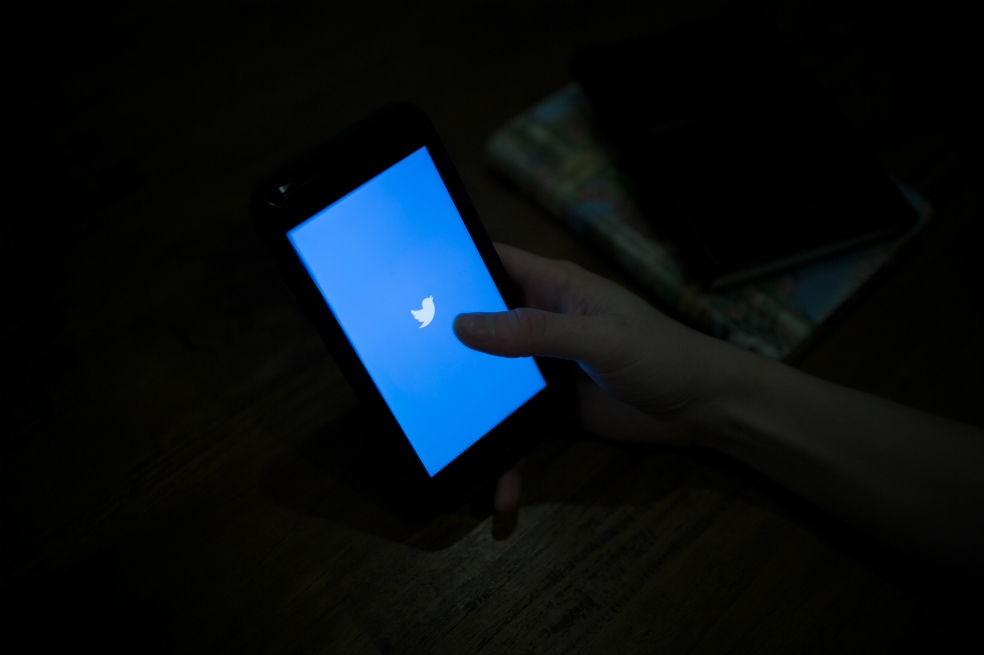 Twitter le pide a sus usuarios que cambien sus contraseñas