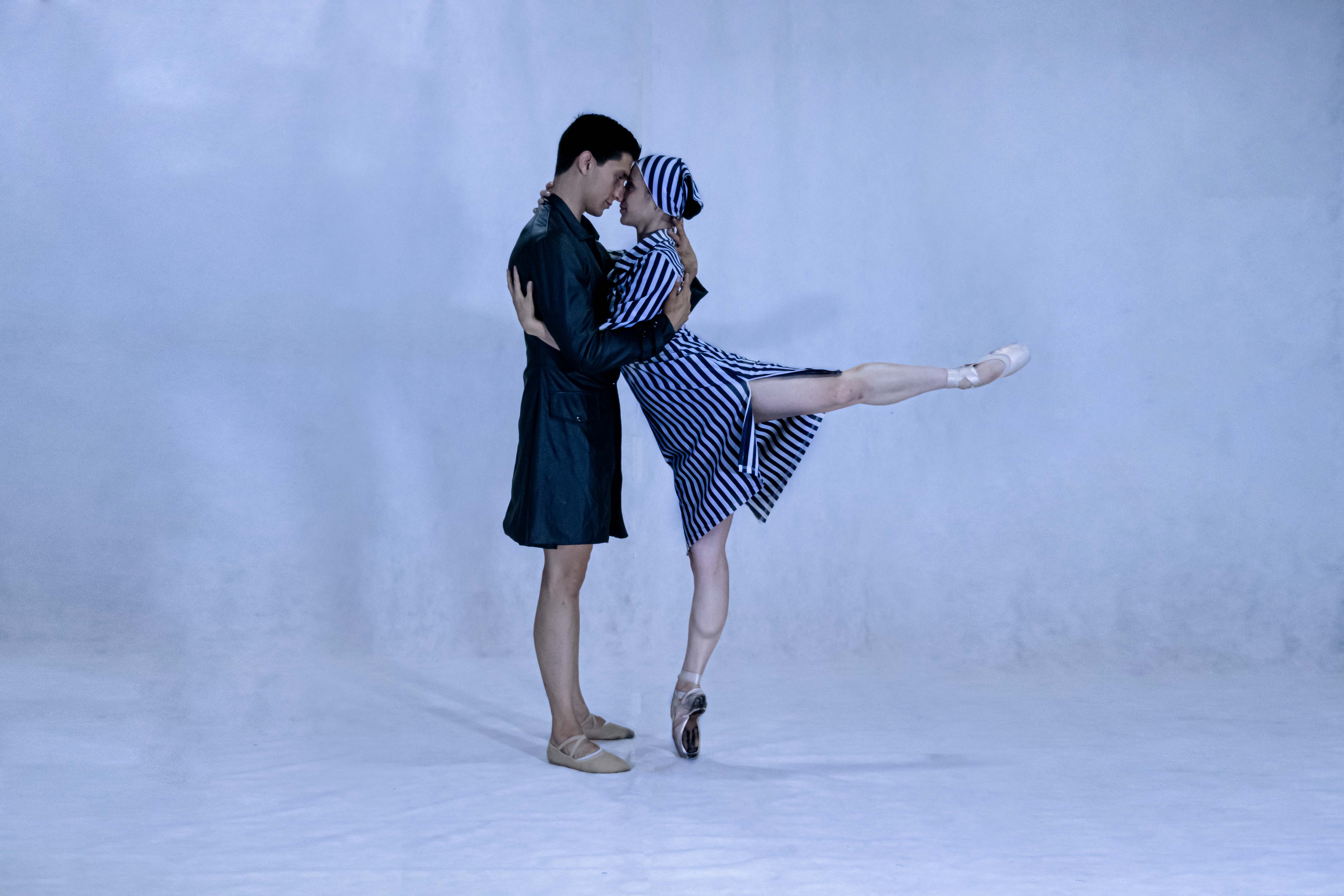 Romeo y Julieta, en tiempos de guerra: el ballet que llega al Teatro Libre