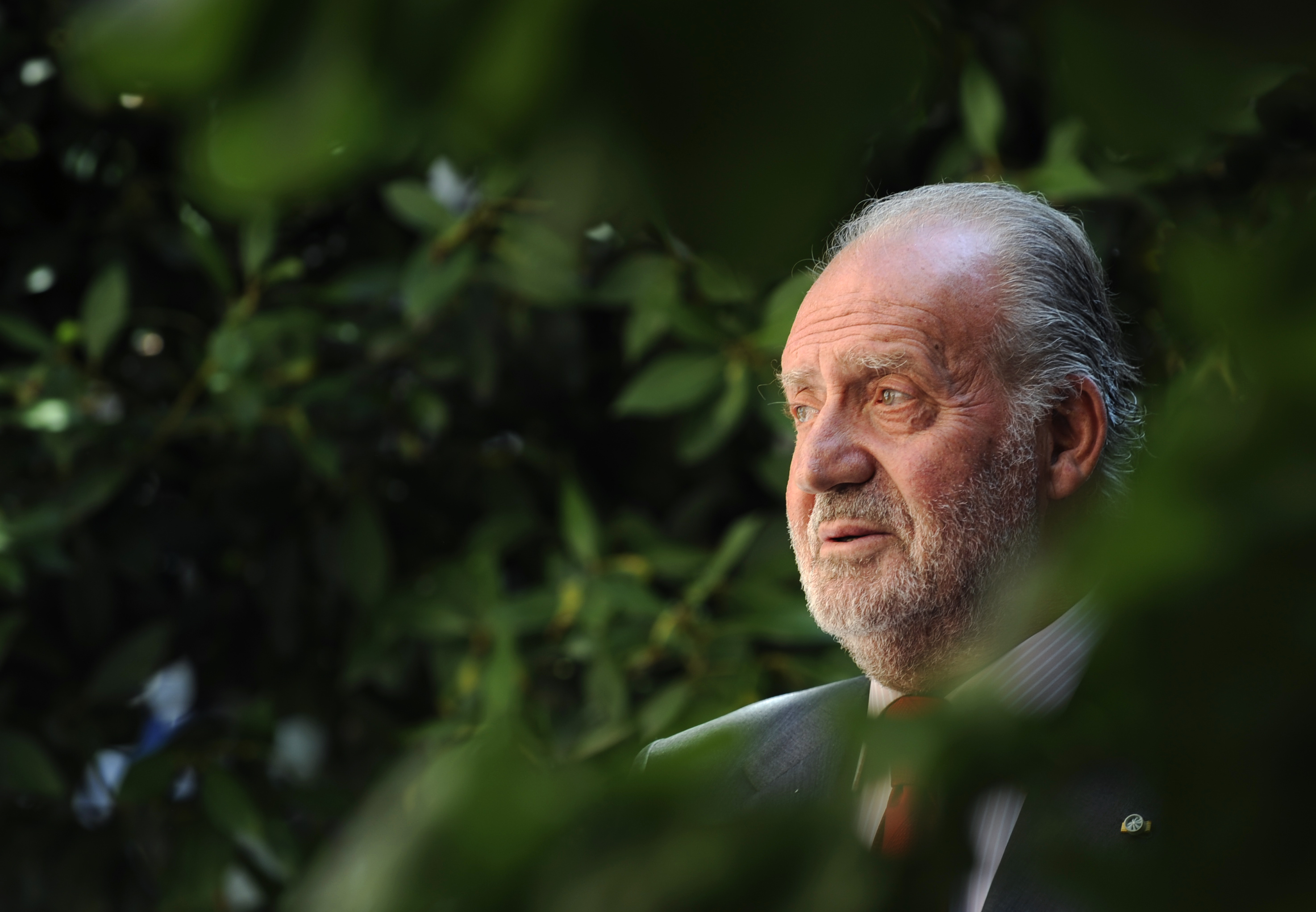 El rey emérito Juan Carlos I, abandona España tras escándalo de corrupción