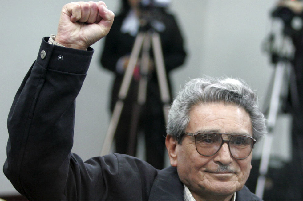 Piden liberar al jefe de Sendero Luminoso tras indulto a Fujimori