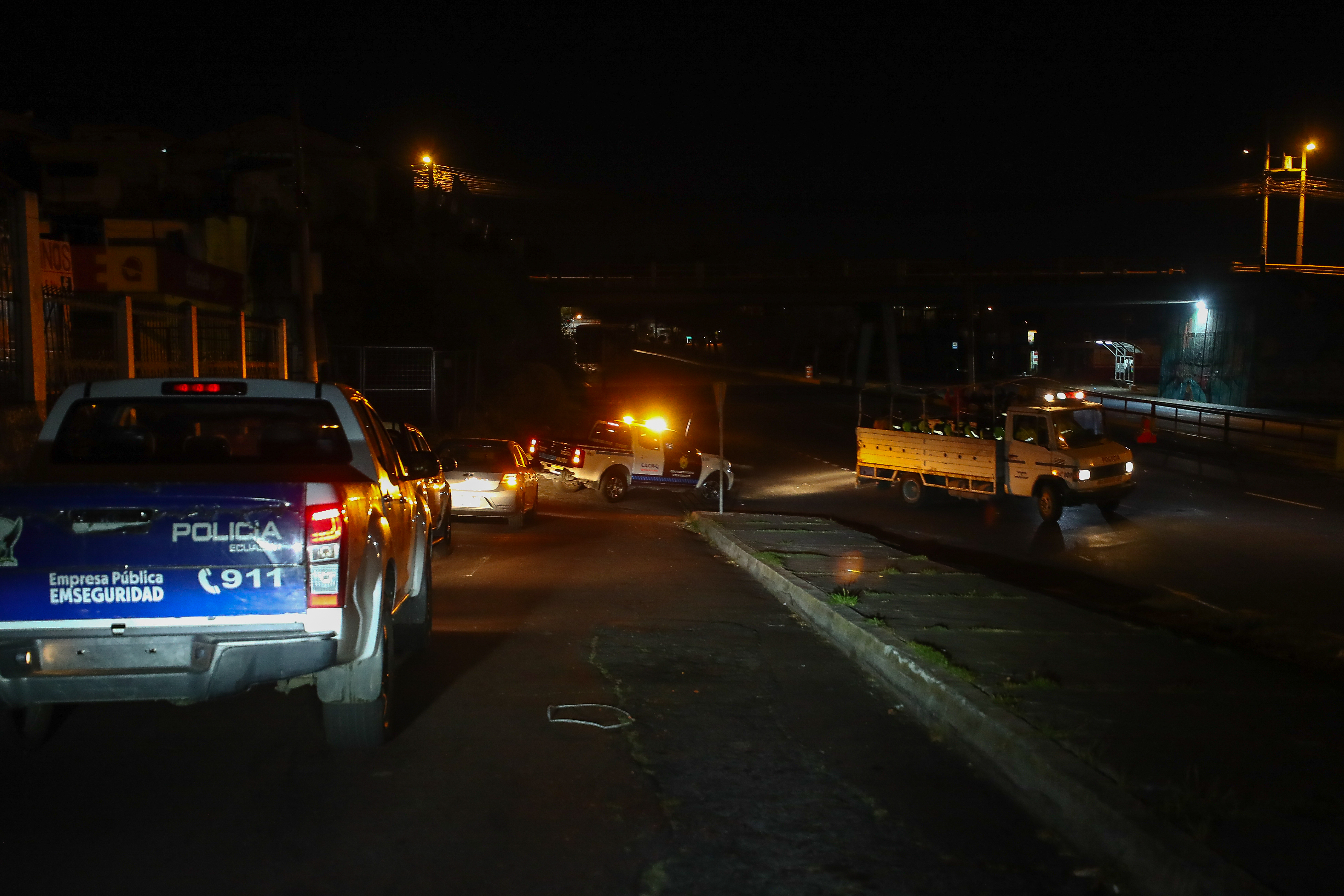 Ecuador inicia racionamientos de electricidad aquejado por grave sequía