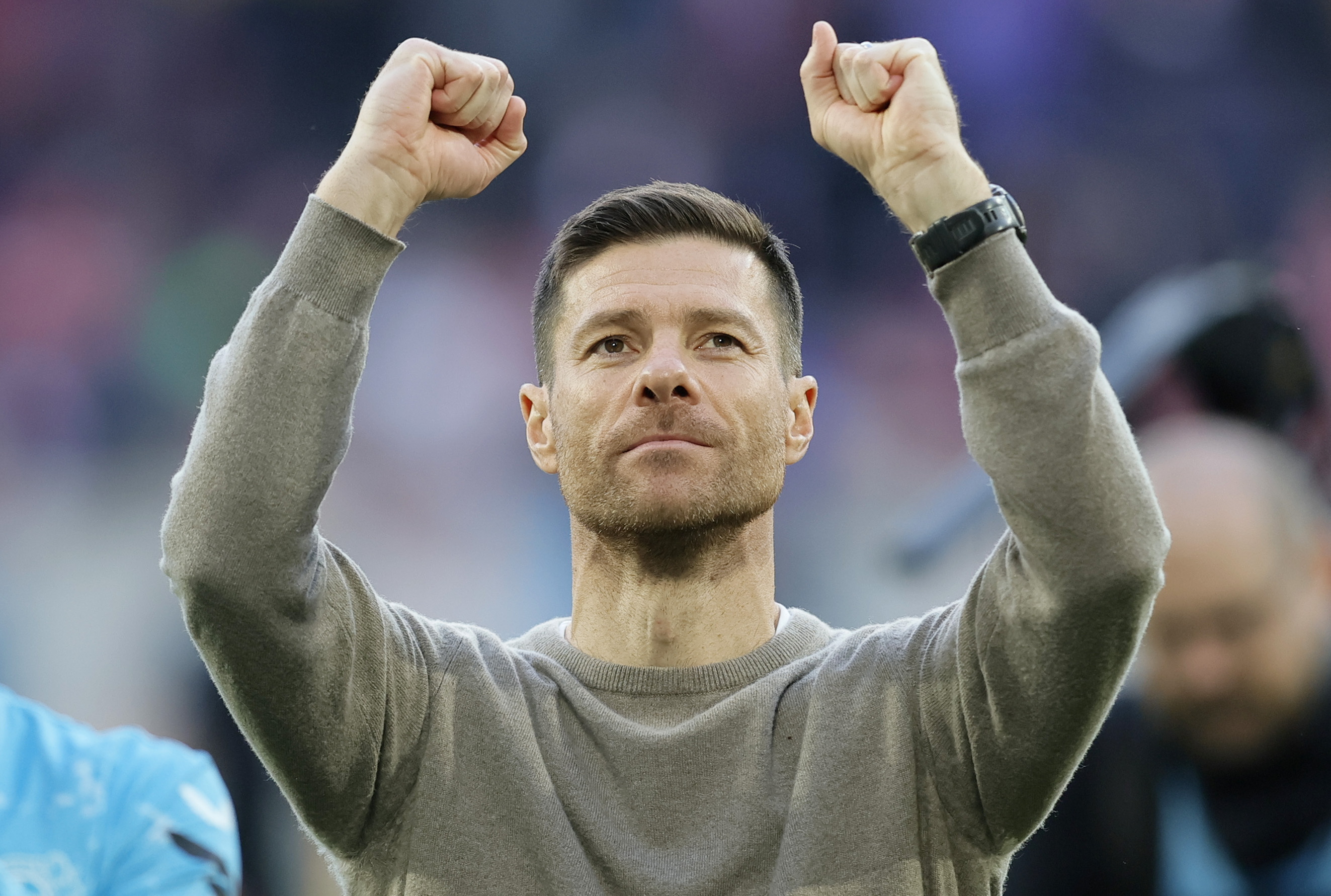 El Leverkusen de Xabi Alonso sigue invicto y se acerca al título en Alemania