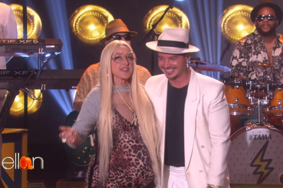 El Papá Noel de Ellen DeGeneres que baila al ritmo de J Balvin
