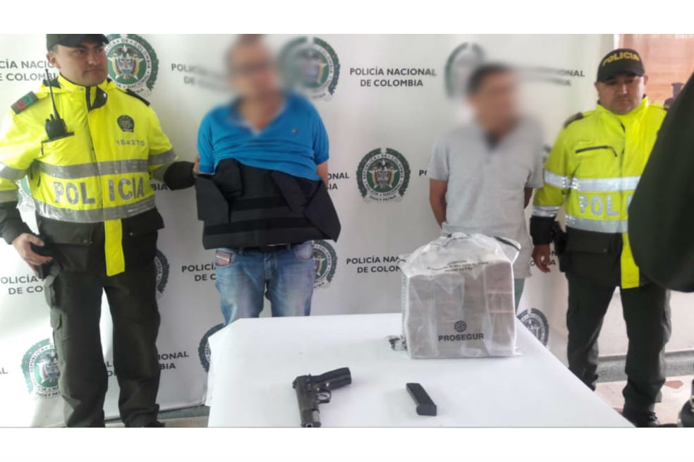 Capturan dos hombres que pretendían hurtar carro de valores en Bogotá