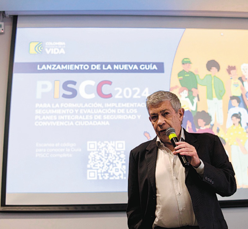 El director del DNP participó del evento de lanzamiento.