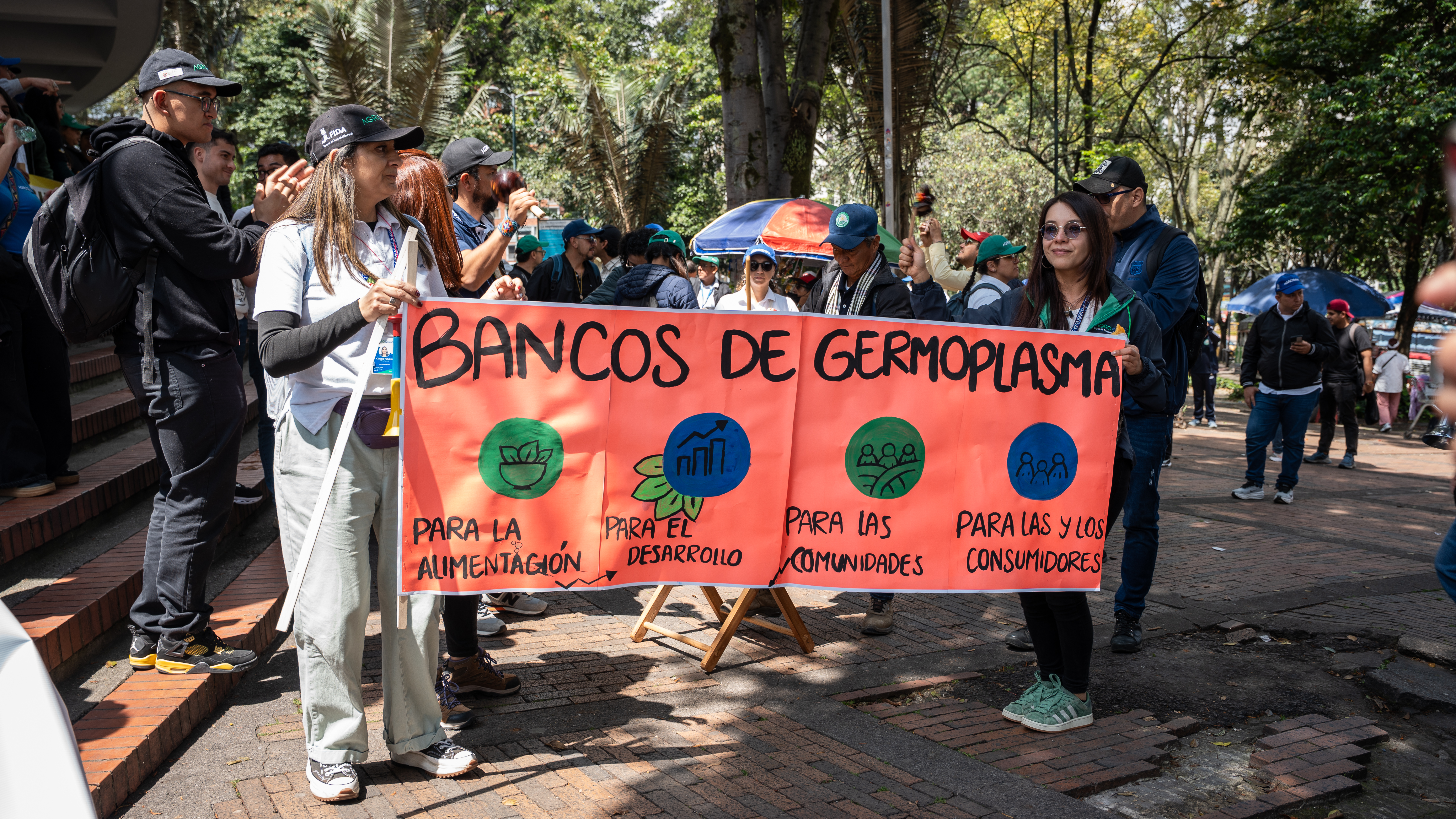 Marcha de funcionarios y sindicatos de Agrosavia.