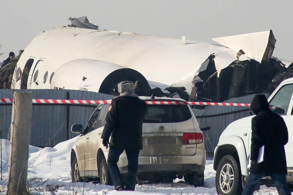 Accidente de avión en Kazajistán deja 12 muertos