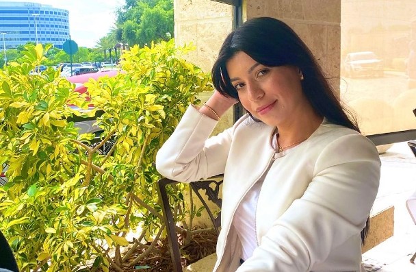Valentina Gómez, hija adoptiva de Esperanza Gómez.