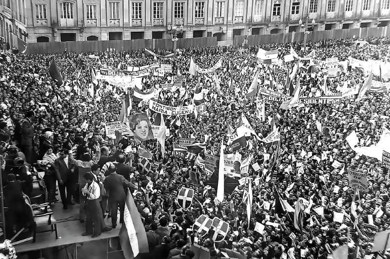 Con su discurso contra de la clase política tradicional, Rojas y la ANAPO llenaron las plazas públicas en 1970.  / Archivo