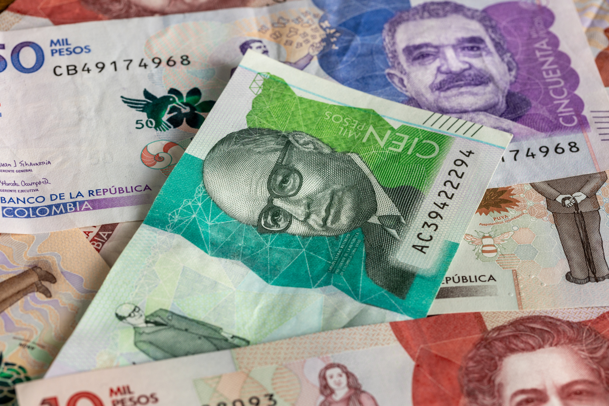 Robaron COP 60 millones a un hombre dentro de un banco en Floridablanca, Santander