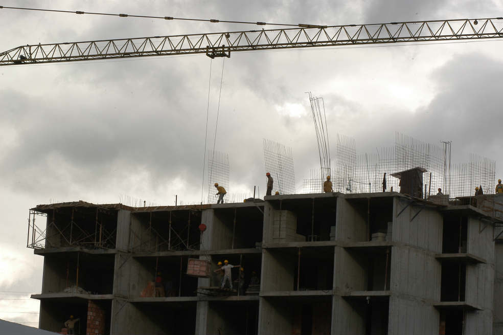 Se prevé caída del 10% en venta de vivienda para 2013