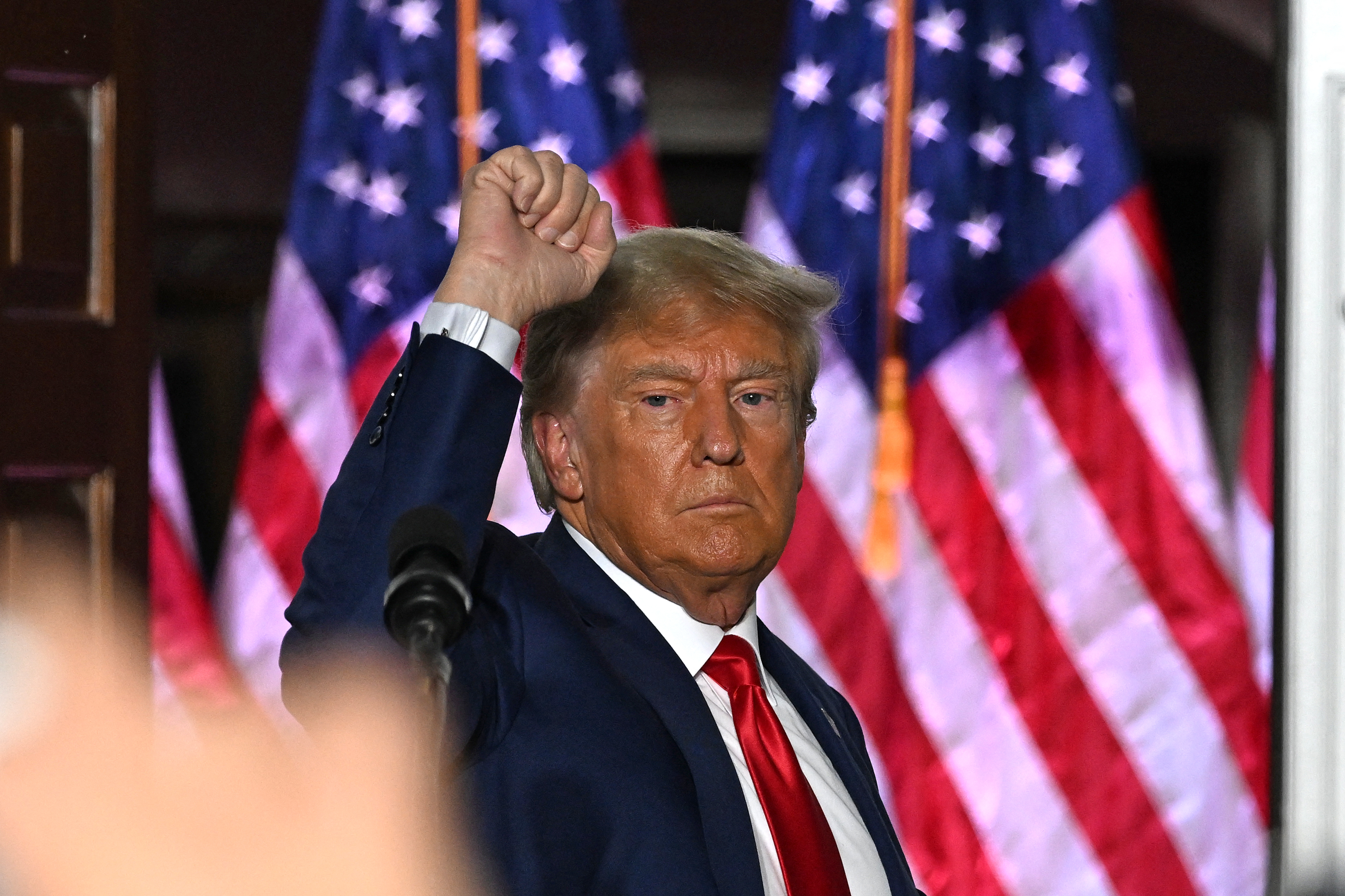 ¿Qué ocurriría si Trump fuera elegido aún con acusaciones penales en su contra?