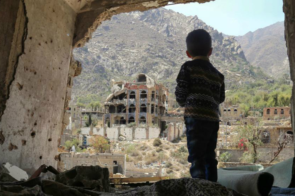 En medio de la guerra, niños yemeníes encuentran consuelo en la música