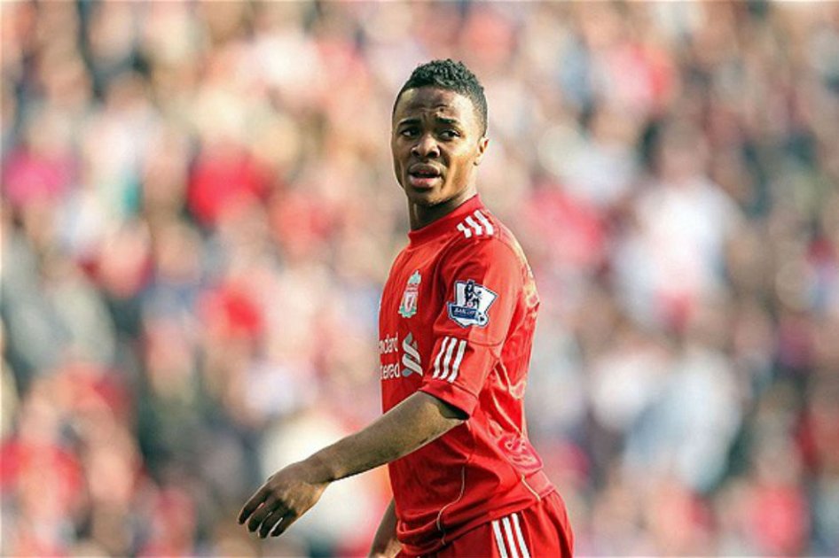 Manchester City confirmó la contratación de Raheem Sterling
