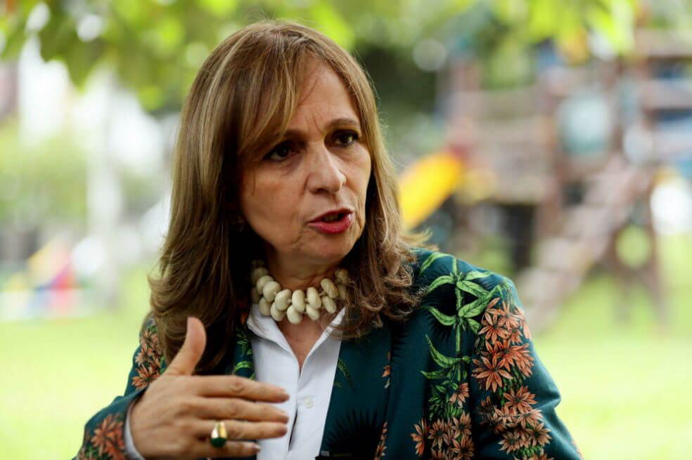 «Es uno de los caminos sobre la mesa»: Ángela Robledo sobre aspiración a Alcaldía de Bogotá